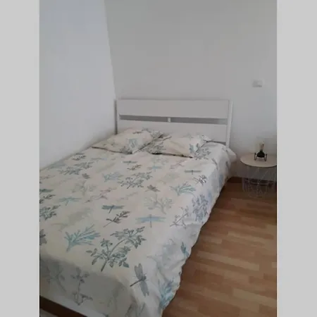 Appartement Centre Ville 101 *